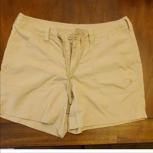 The North Face shorts Sz 8